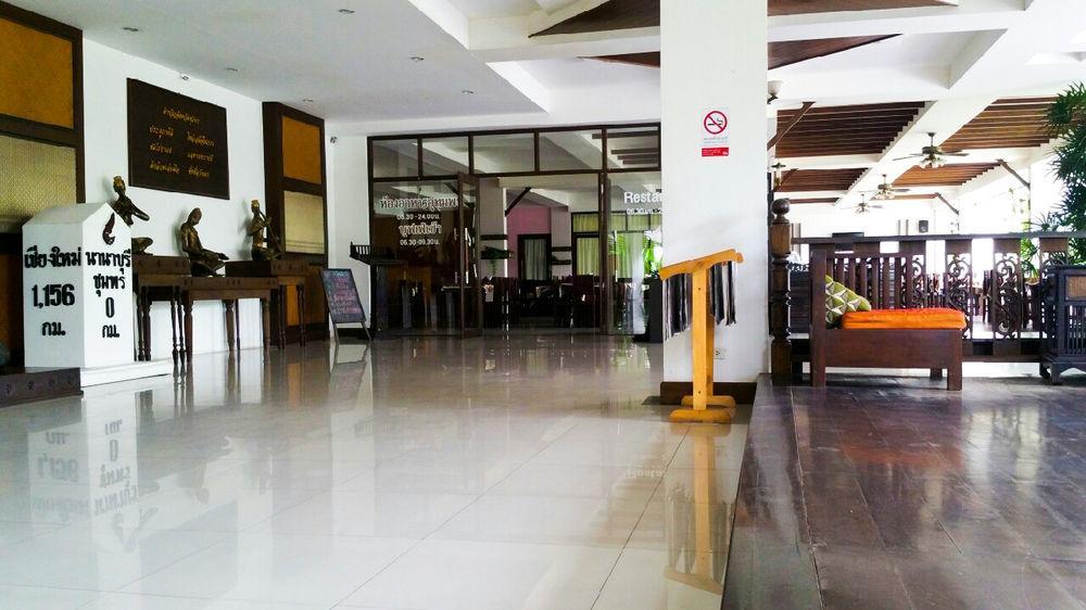 Nana Buri Hotel Chumphon Zewnętrze zdjęcie