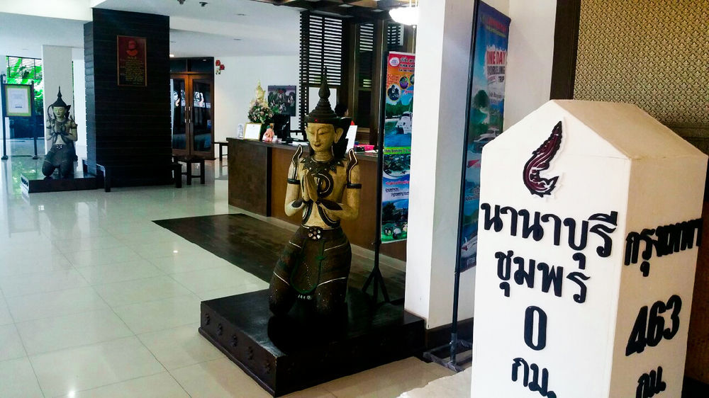 Nana Buri Hotel Chumphon Zewnętrze zdjęcie