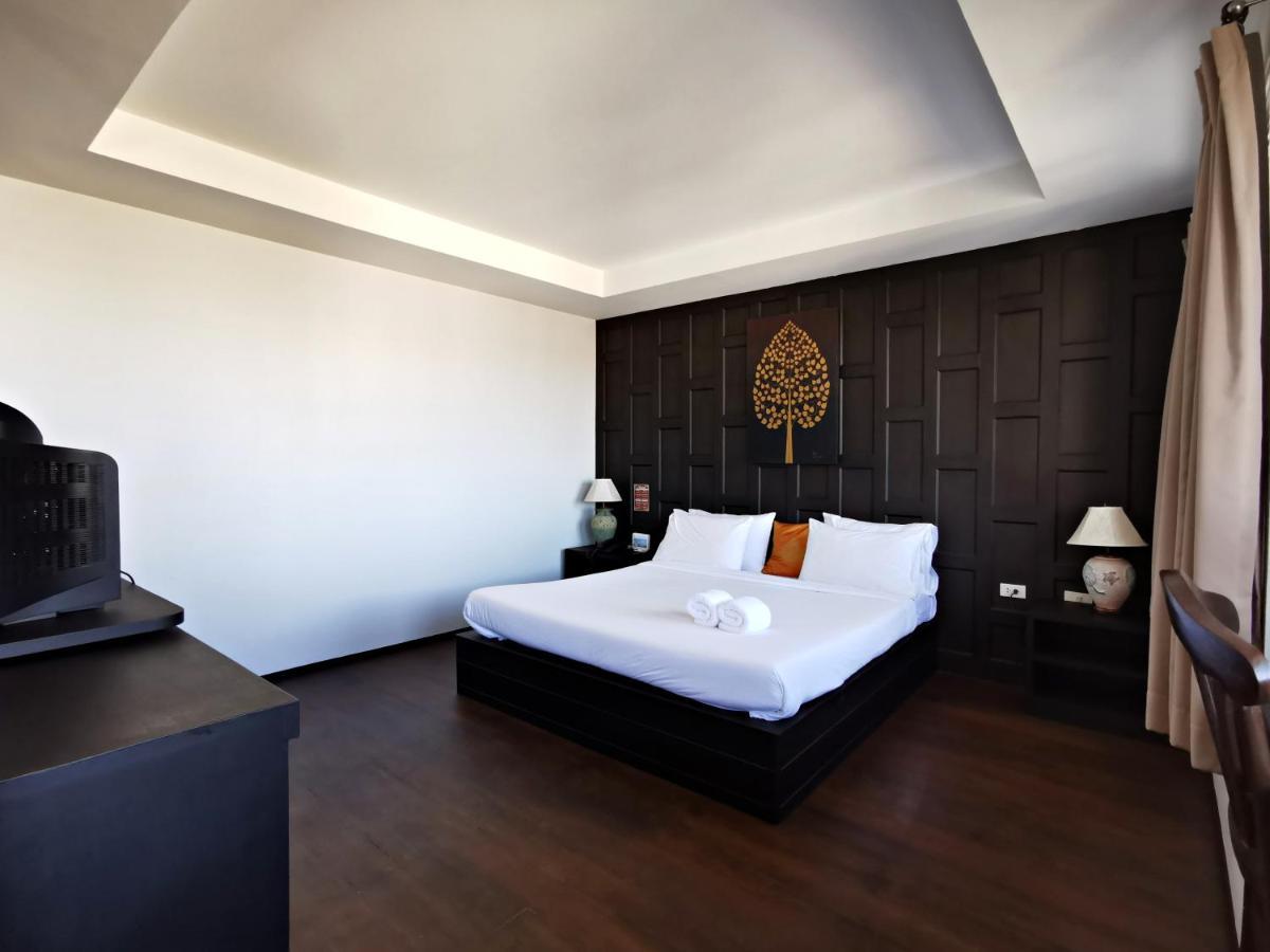 Nana Buri Hotel Chumphon Zewnętrze zdjęcie